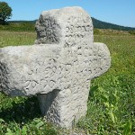 Smírčí kříž pod kopcem Ostaš, Mimoňsko